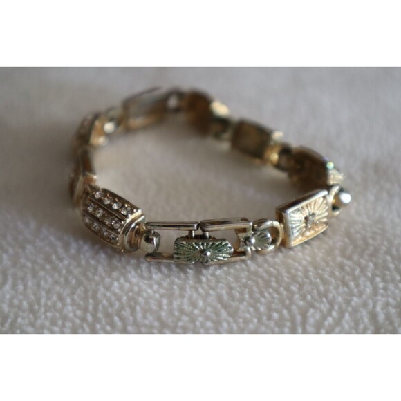 LInks Many Rhinestones Bracelet Gold Toned Fashion Jewelry 8” - Picture 6 of 14
